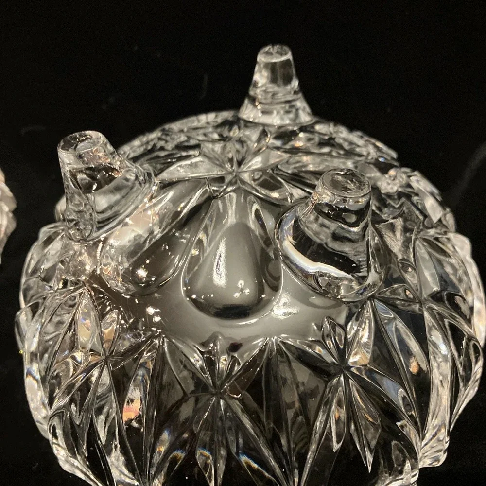 Vintage Footed Crystal Clear Cut Glass Candy Dish Bowl W/ Finial Lid 8